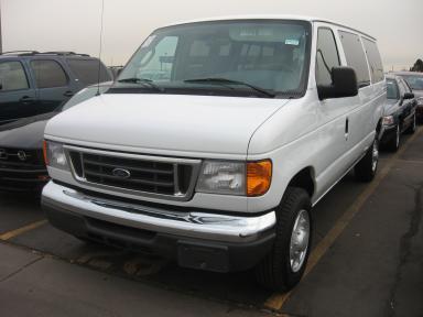 Ford Econoline Wagon Base Passenger Van