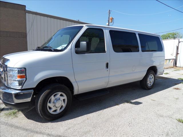 Ford Econoline Wagon Unknown Passenger Van