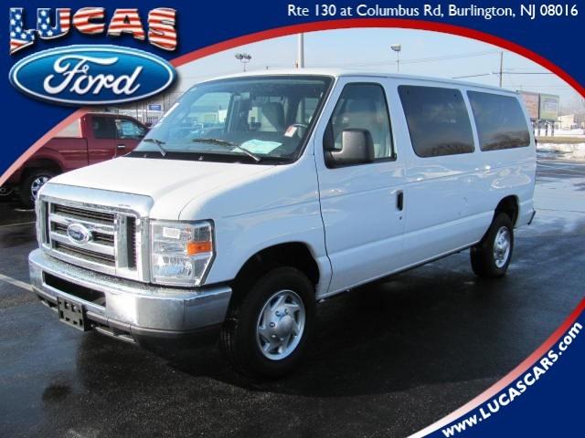 Ford Econoline Wagon Unknown Passenger Van