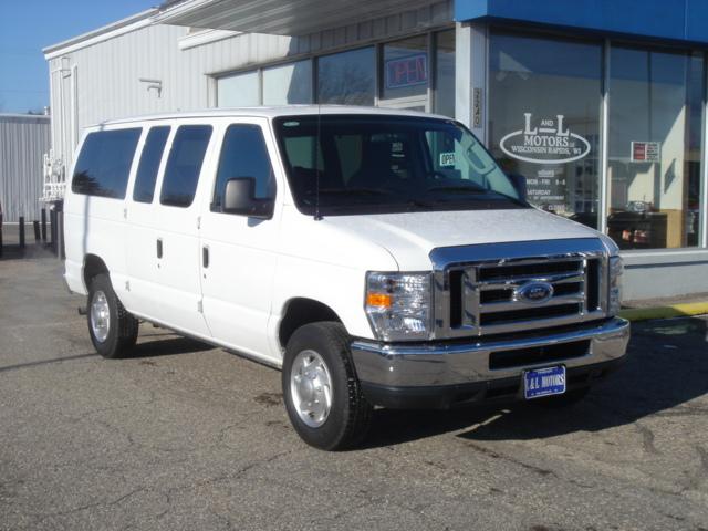 Ford Econoline Wagon ESi Passenger Van