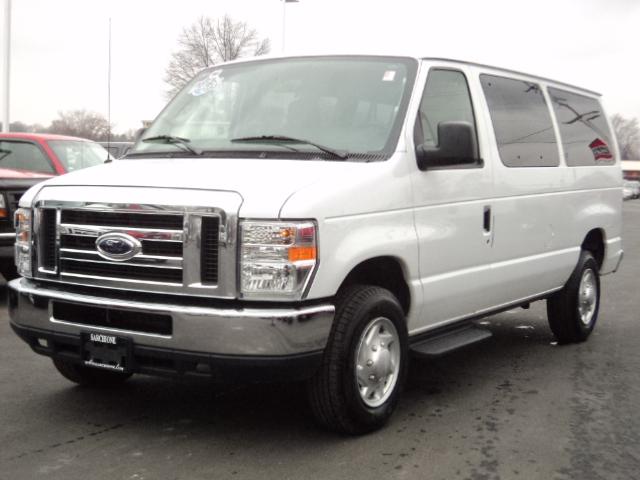 Ford Econoline Wagon Unknown Passenger Van