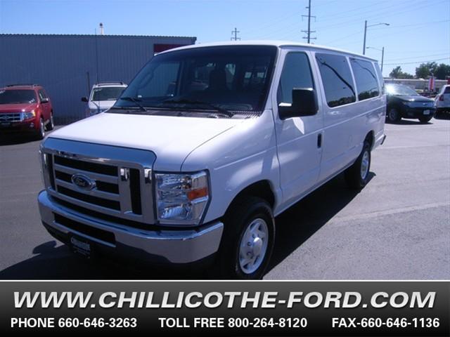 Ford Econoline Wagon Unknown Passenger Van