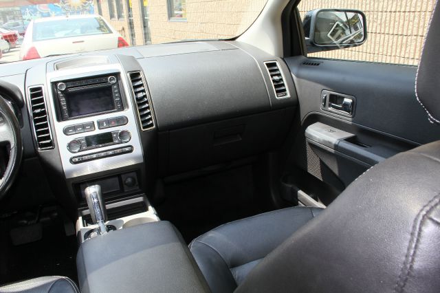 Ford Edge 2008 photo 21