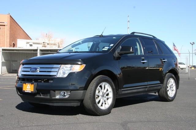 Ford Edge 5XT Sport Utility