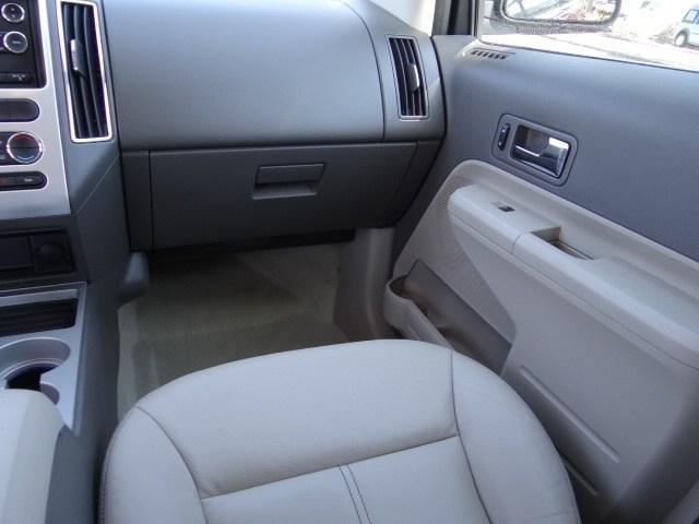 Ford Edge 2010 photo 12