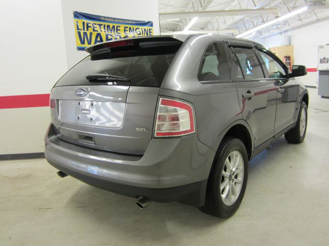 Ford Edge 2010 photo 1