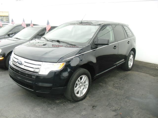 Ford Edge 2010 photo 2