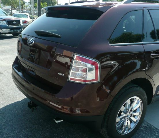 Ford Edge 2010 photo 1