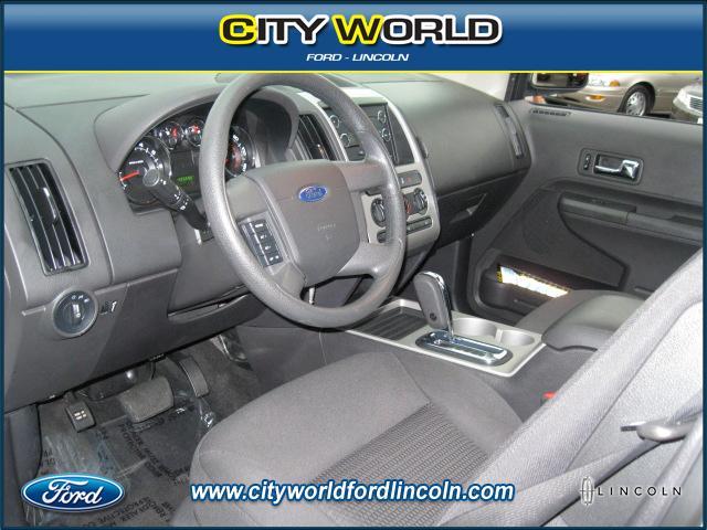 Ford Edge 2010 photo 2