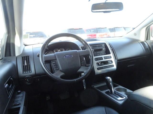 Ford Edge 2010 photo 4