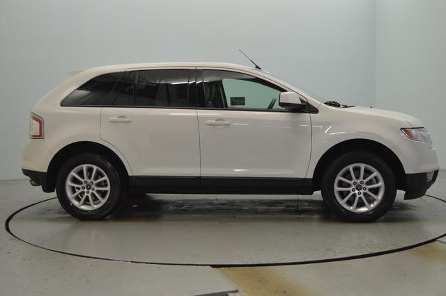 Ford Edge 2010 photo 2