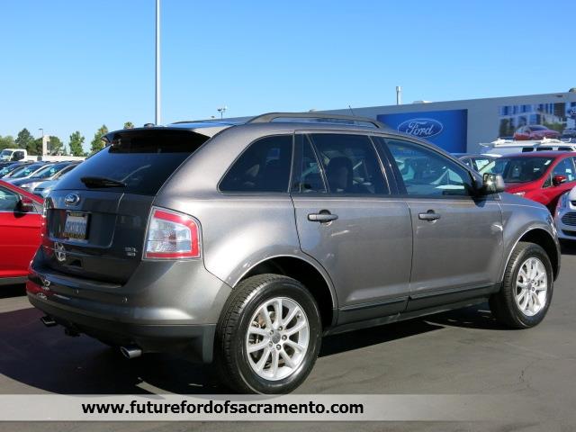 Ford Edge 5XT SUV