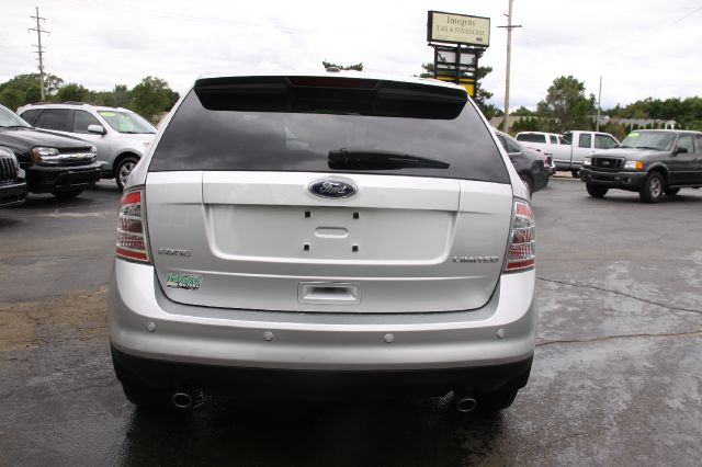 Ford Edge 2010 photo 2