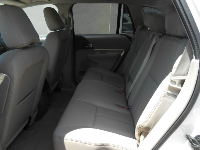 Ford Edge 2010 photo 1