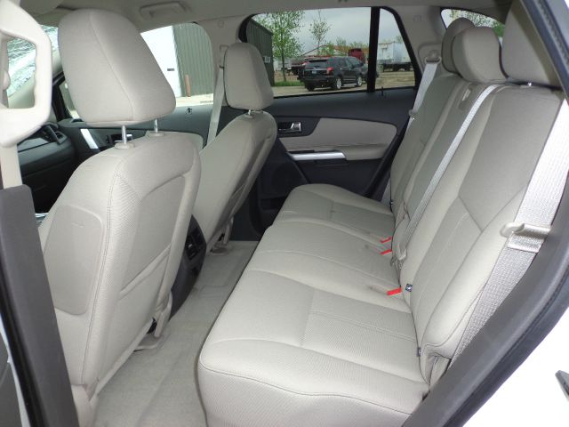 Ford Edge 2011 photo 3