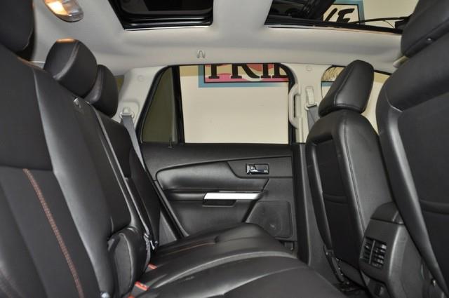 Ford Edge 2011 photo 8