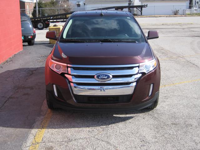 Ford Edge 2011 photo 2