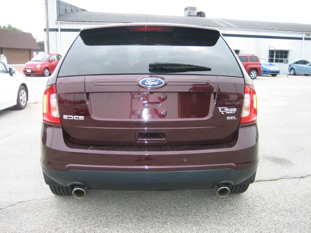 Ford Edge 2011 photo 8