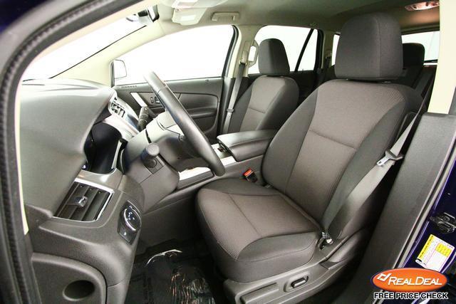 Ford Edge 2011 photo 2