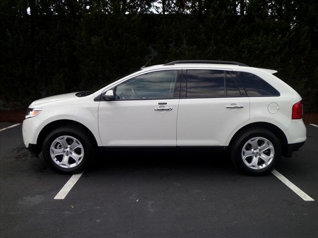 Ford Edge 2011 photo 1