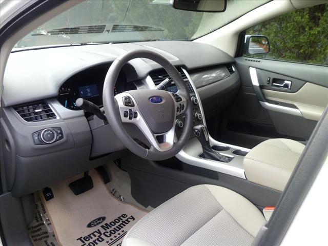 Ford Edge 2011 photo 3