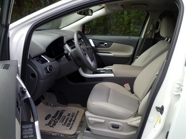 Ford Edge 2011 photo 4