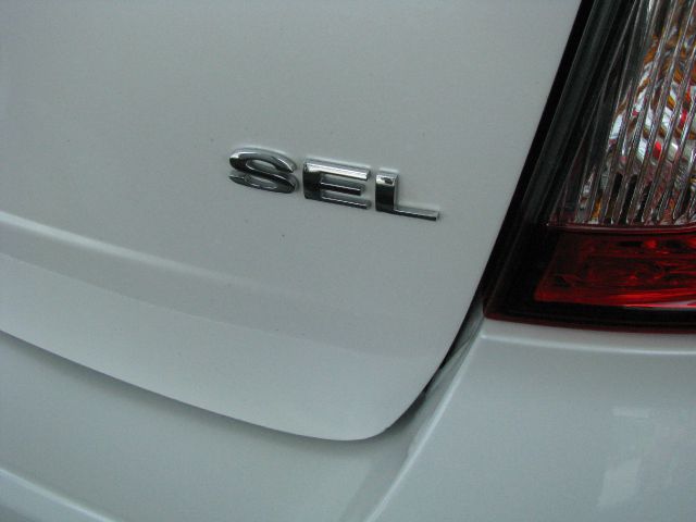 Ford Edge 2011 photo 10