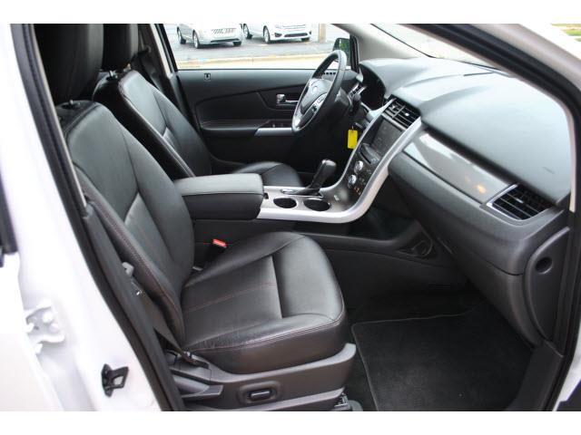 Ford Edge 2011 photo 1