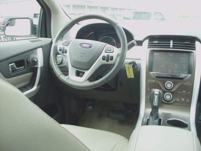 Ford Edge 2011 photo 15