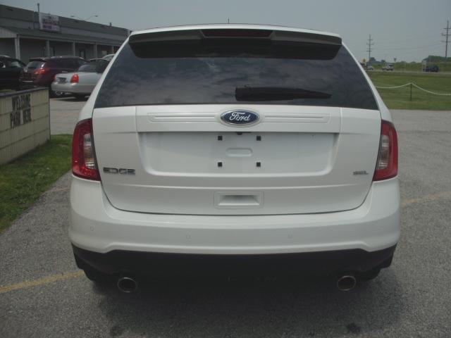 Ford Edge 2011 photo 22