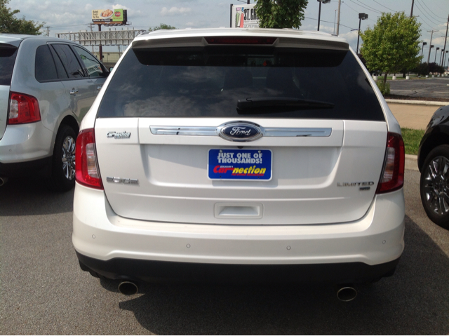 Ford Edge 2011 photo 2