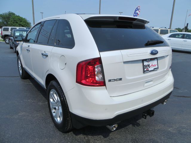 Ford Edge 2011 photo 4