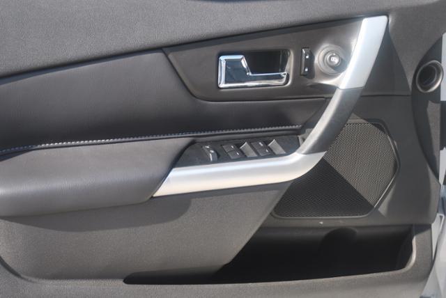 Ford Edge 2012 photo 8