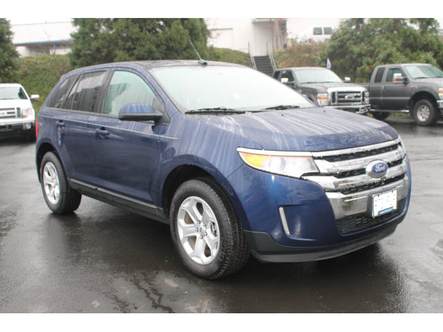 Ford Edge 2012 photo 1