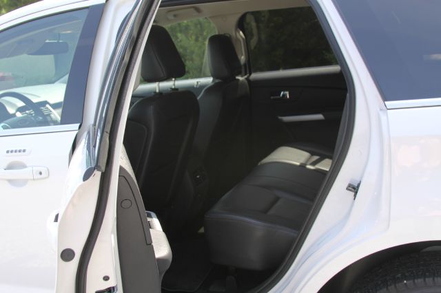 Ford Edge 2012 photo 4