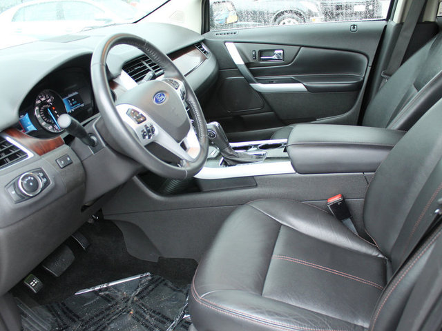 Ford Edge 2012 photo 3