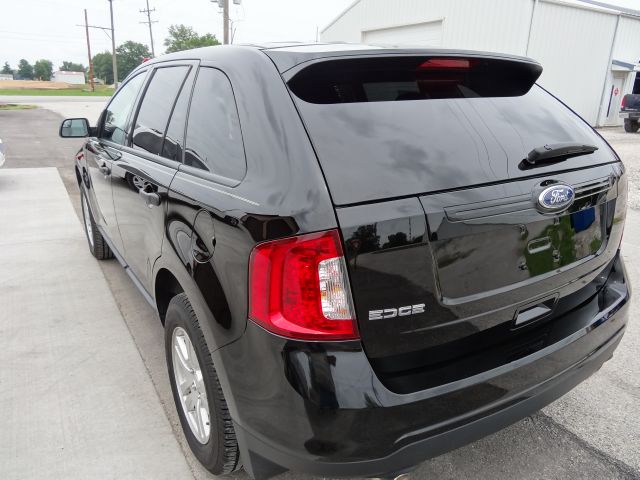 Ford Edge 2012 photo 2