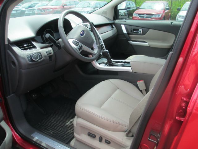 Ford Edge 2012 photo 4