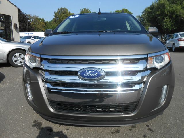 Ford Edge 2012 photo 4