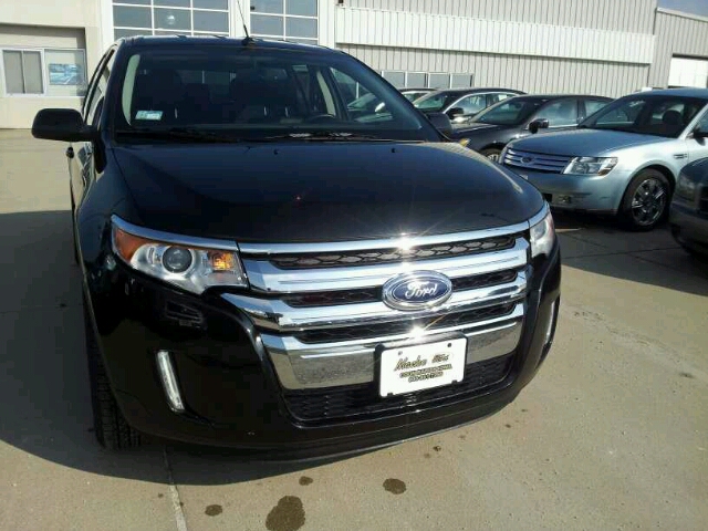 Ford Edge 2013 photo 1