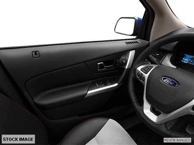 Ford Edge 2013 photo 11