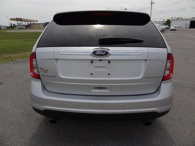 Ford Edge 2013 photo 2