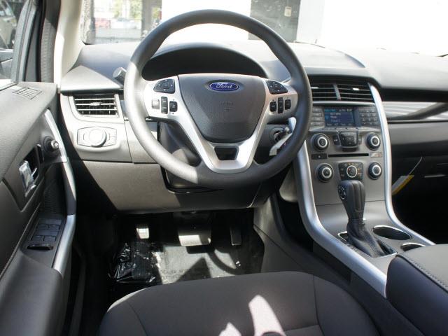 Ford Edge 2013 photo 4