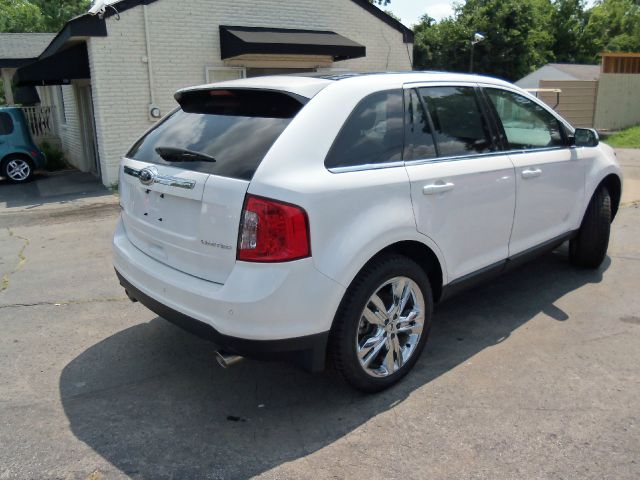 Ford Edge 2013 photo 1