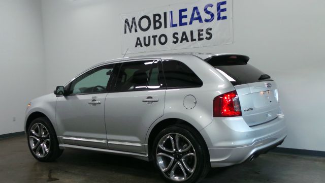 Ford Edge 2013 photo 2