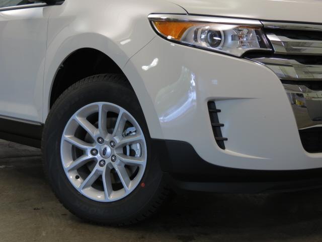 Ford Edge 2013 photo 3