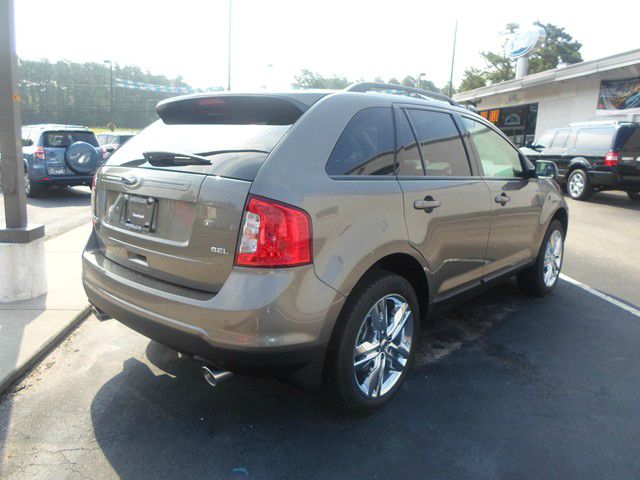 Ford Edge 2013 photo 2