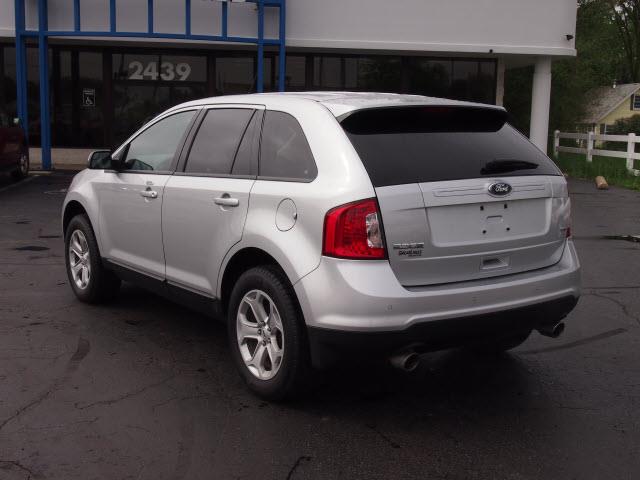 Ford Edge 2013 photo 4