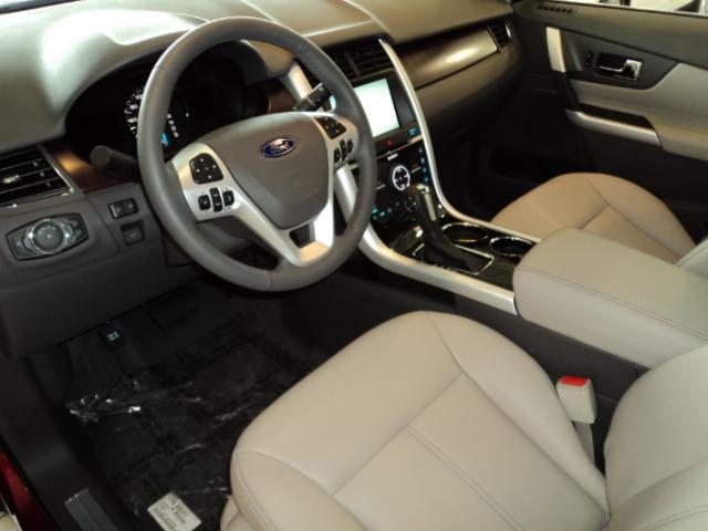 Ford Edge 2013 photo 2