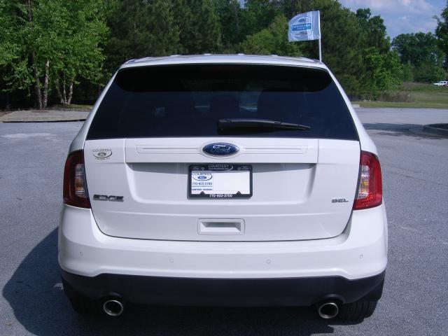 Ford Edge 2013 photo 17